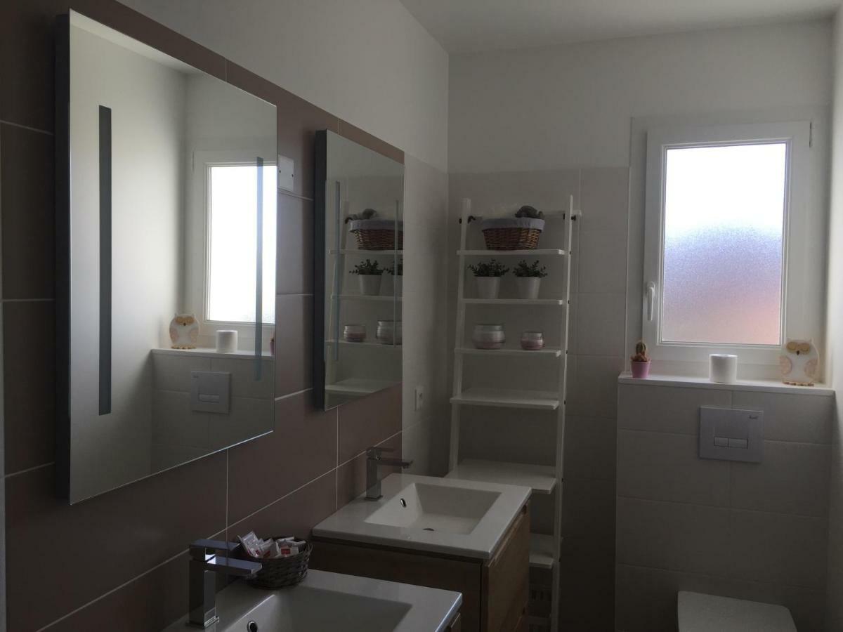 Ama Lur Hotel Hasparren Bagian luar foto